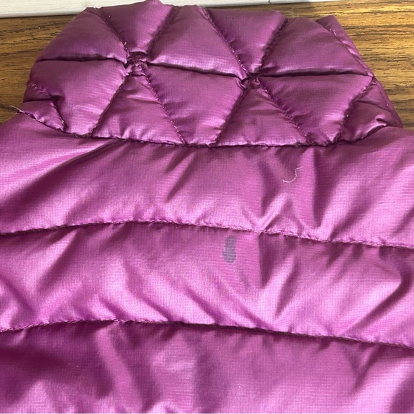 Patagonia Women's Dark Plum Goose Down Puffer Jacket Size S - Picture 10 of 16
